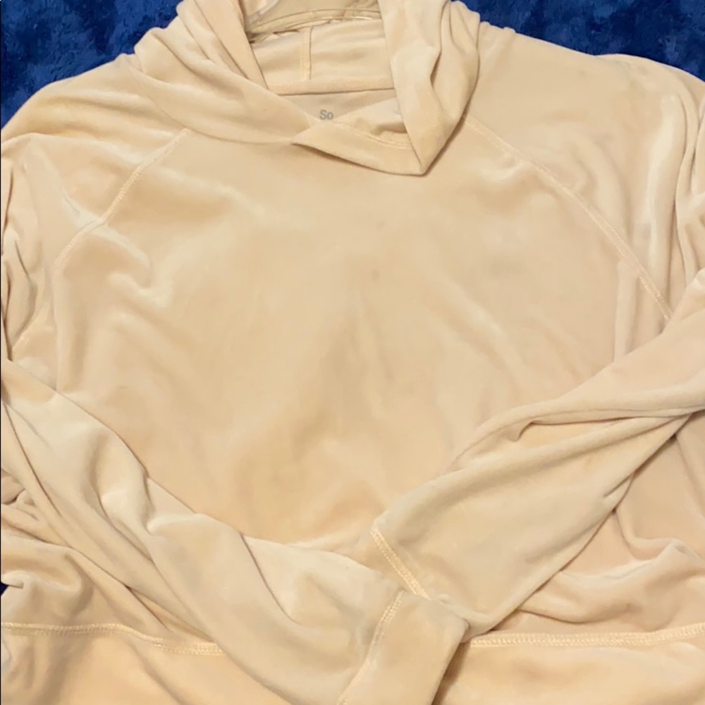 Light pink hoodie ;)